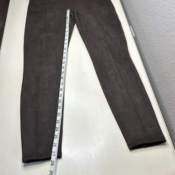 NWT Spanx Faux Suede Leggings Chocolate Brown Size M - Picture 12 of 12
